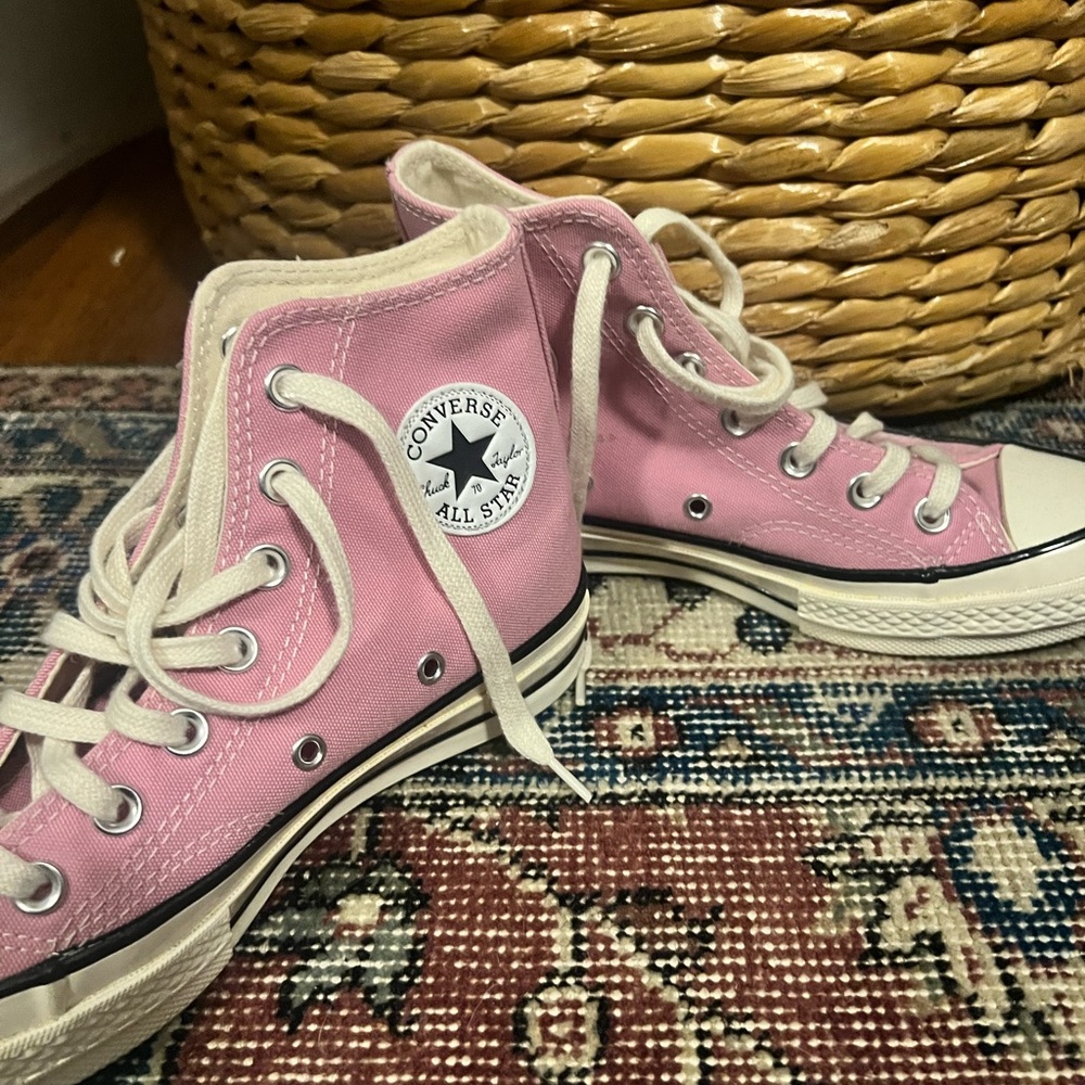 Converse Chuck Taylor Pink Canvas Sneakers